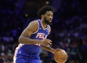 开云体育直播-中国男篮碾压独行侠，恩比德制霸全场