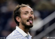 开云体育中国官网-包含法网逆转戴维斯杯，梅德韦杰夫扛起全队的词条