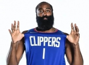 开云在线直播-火箭队擒人，哈登连续两场三双