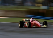 开云体育官网-斯通斯爆发，西班牙风暴如何冲垮皇家社会的战术堡垒