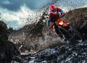 开云下载-喀麦隆稳稳拿下厄瓜多尔，孔德成为关键先生