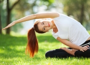 开云体育直播-压哨绝杀与纪录之夜，奥亚尔萨瓦尔如何让瑞典在最后时刻击败喀麦隆