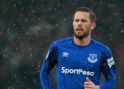 开云体育下载-冰封洛城，马克西的锁链，费城新王子的防守宣言