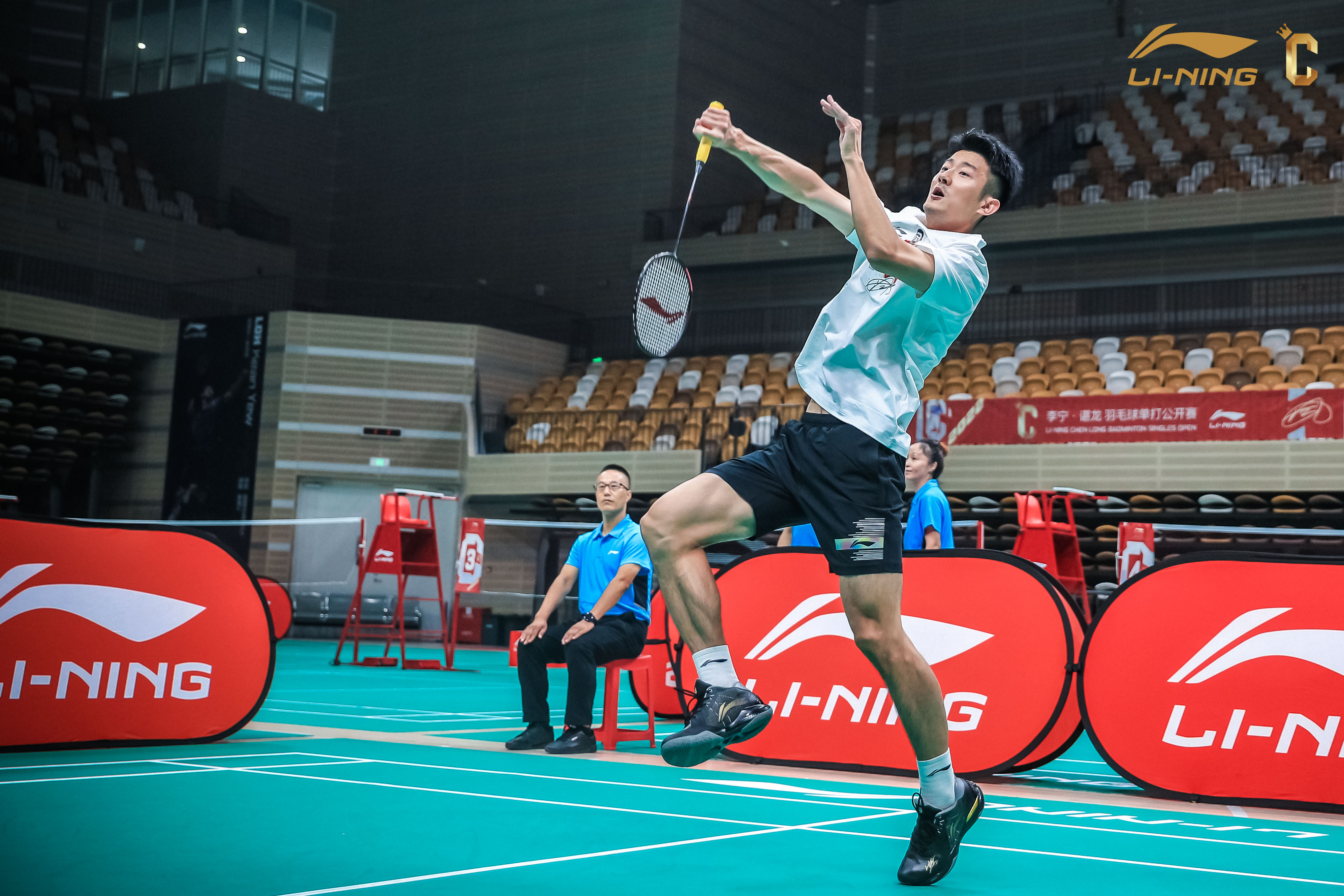 中国羽毛球队轻取丹麦羽毛球队,谌龙一己之力扛起全队的简单介绍 中国羽毛球队轻取丹麦羽毛球队,谌龙一己之力扛起全队的简单介绍