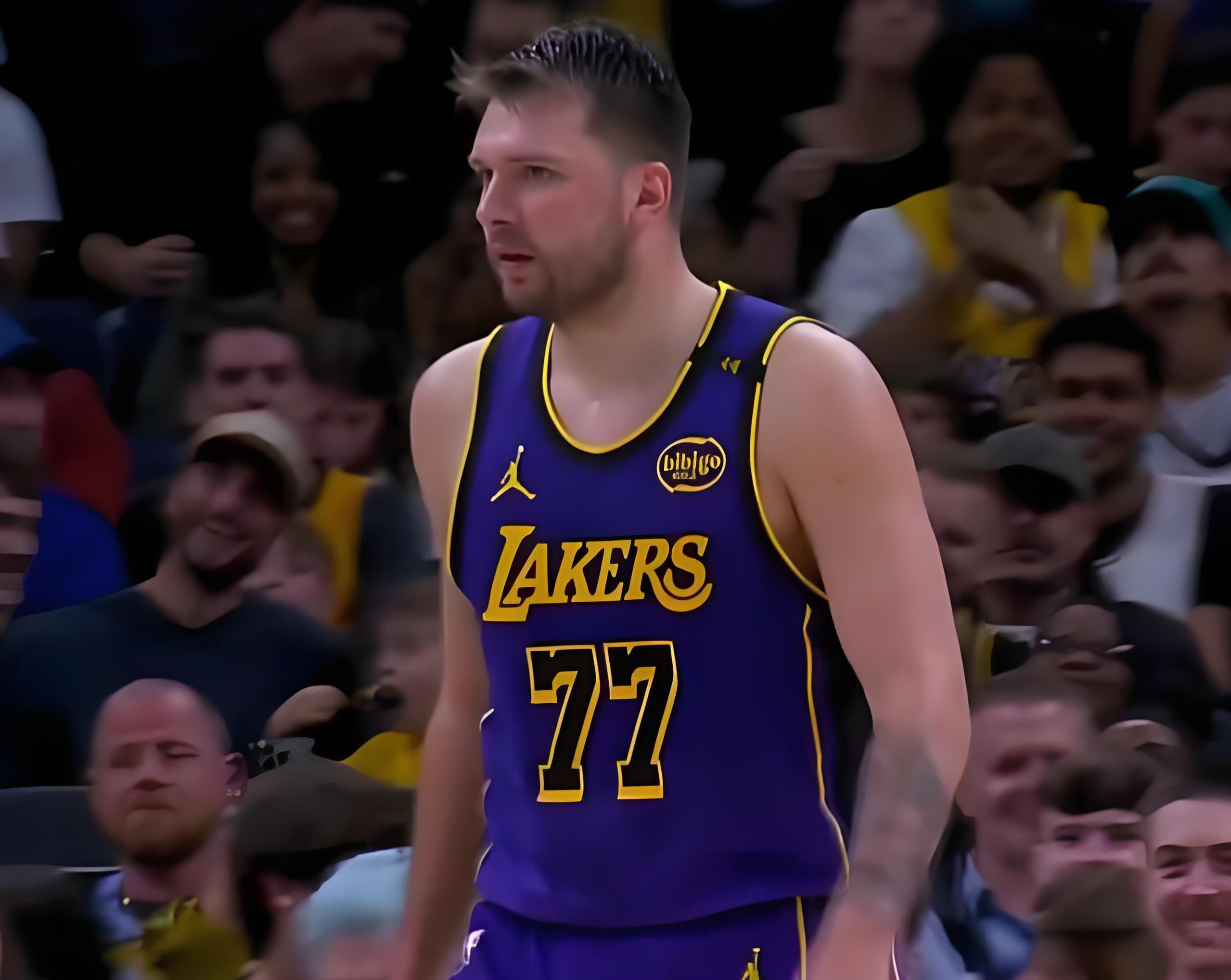 澳大利亚男篮轻取灰熊，西蒙斯完成帽子戏法的简单介绍