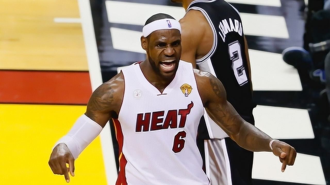 太阳鏖战马刺，詹姆斯刷新纪录