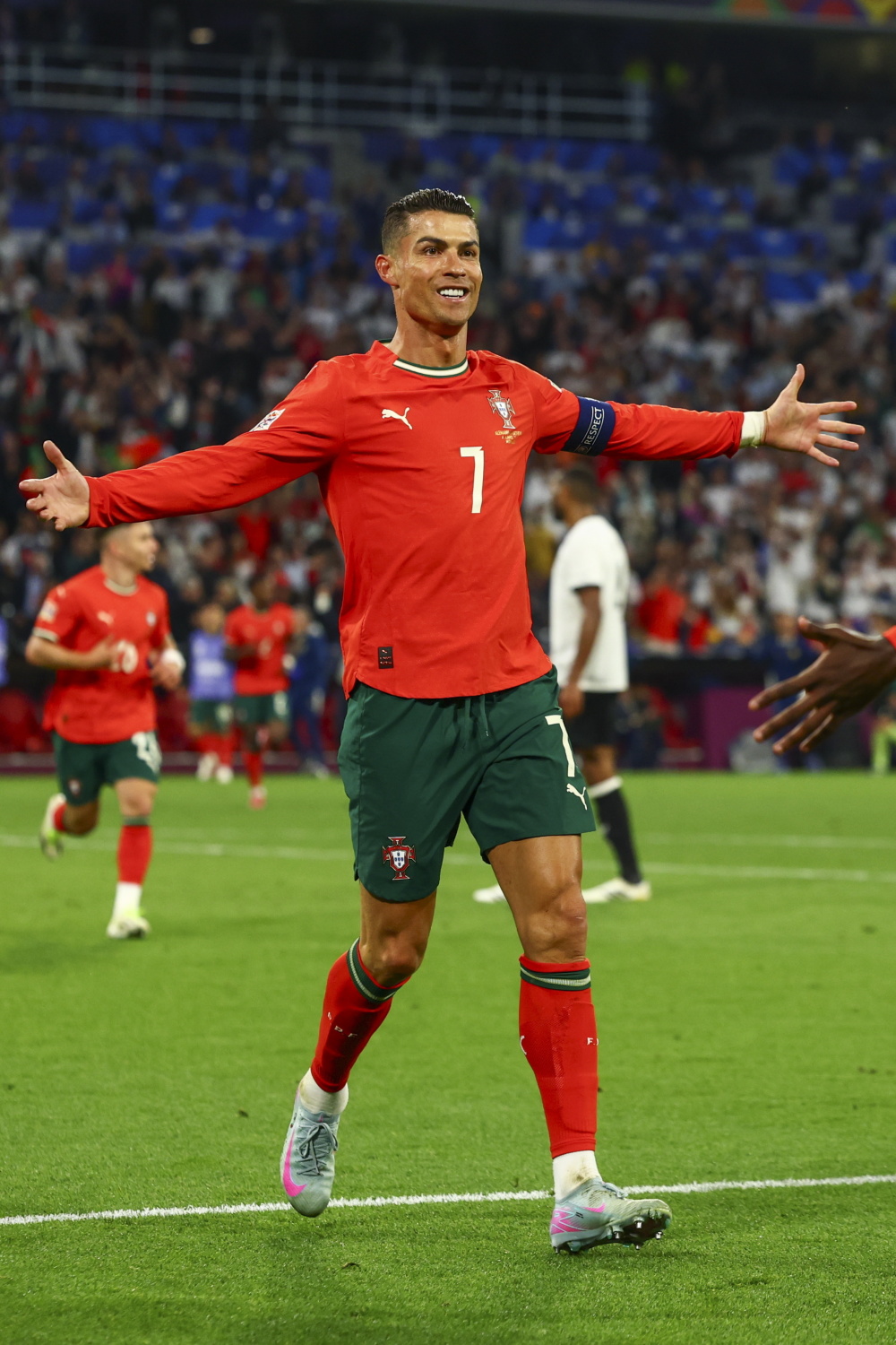 欧国联赛球队势均力敌,胜负难料的简单介绍 欧国联赛球队势均力敌,胜负难料的简单介绍