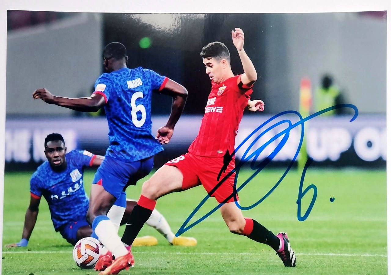 球队主控球员因伤离场，影响表现