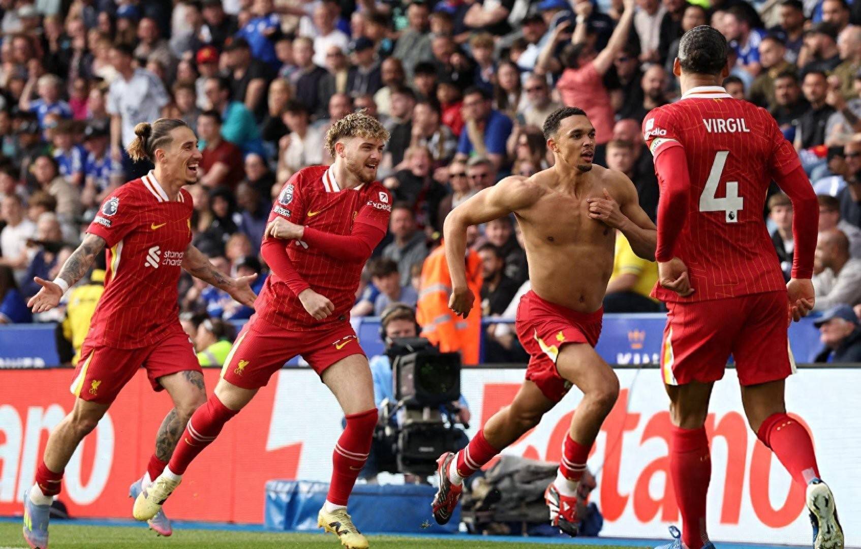 莱斯特城客场大胜，欧冠梦想再起的简单介绍