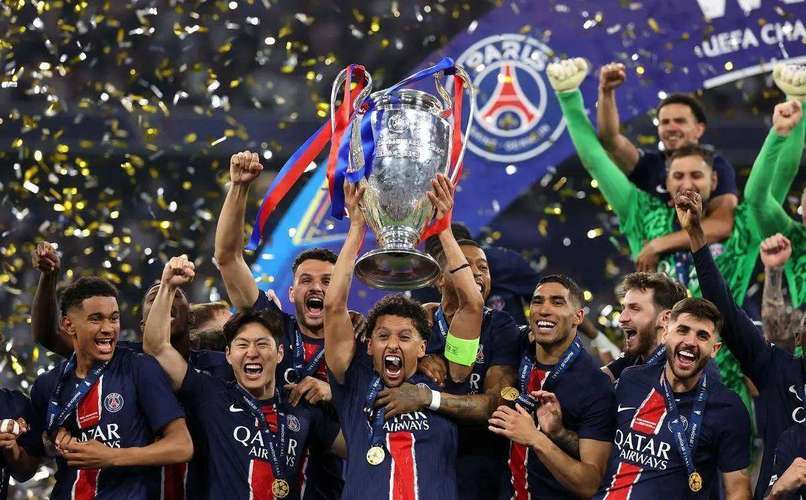 关于巴黎圣日耳曼梦幻组合迎战AC米兰的强力阵容的信息 关于巴黎圣日耳曼梦幻组合迎战AC米兰的强力阵容的信息