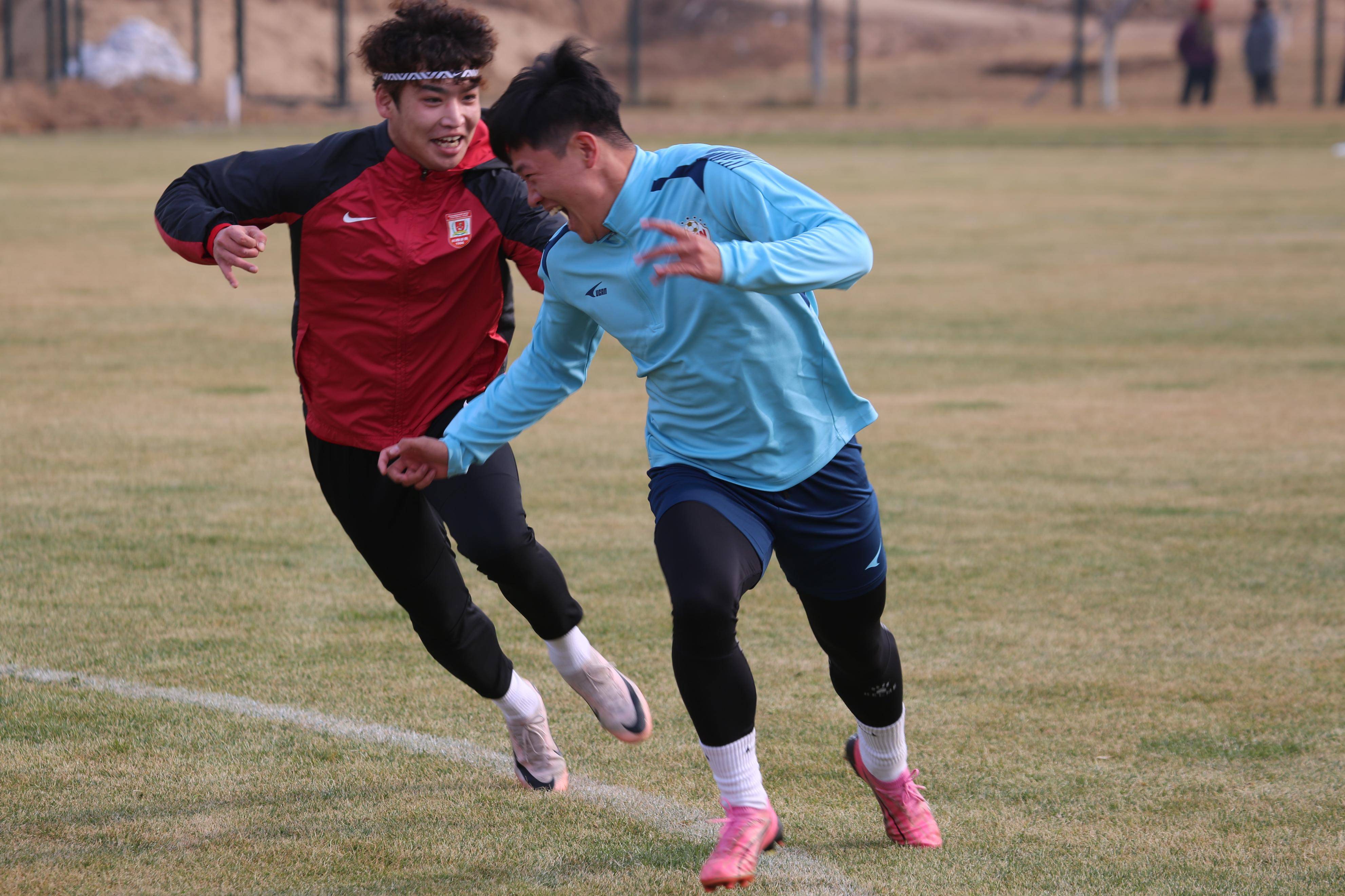 紧张备战新赛季,球队对手揭晓 紧张备战新赛季,球队对手揭晓