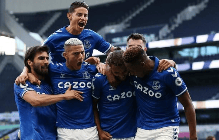 埃弗顿客场战平富勒姆，表现平稳