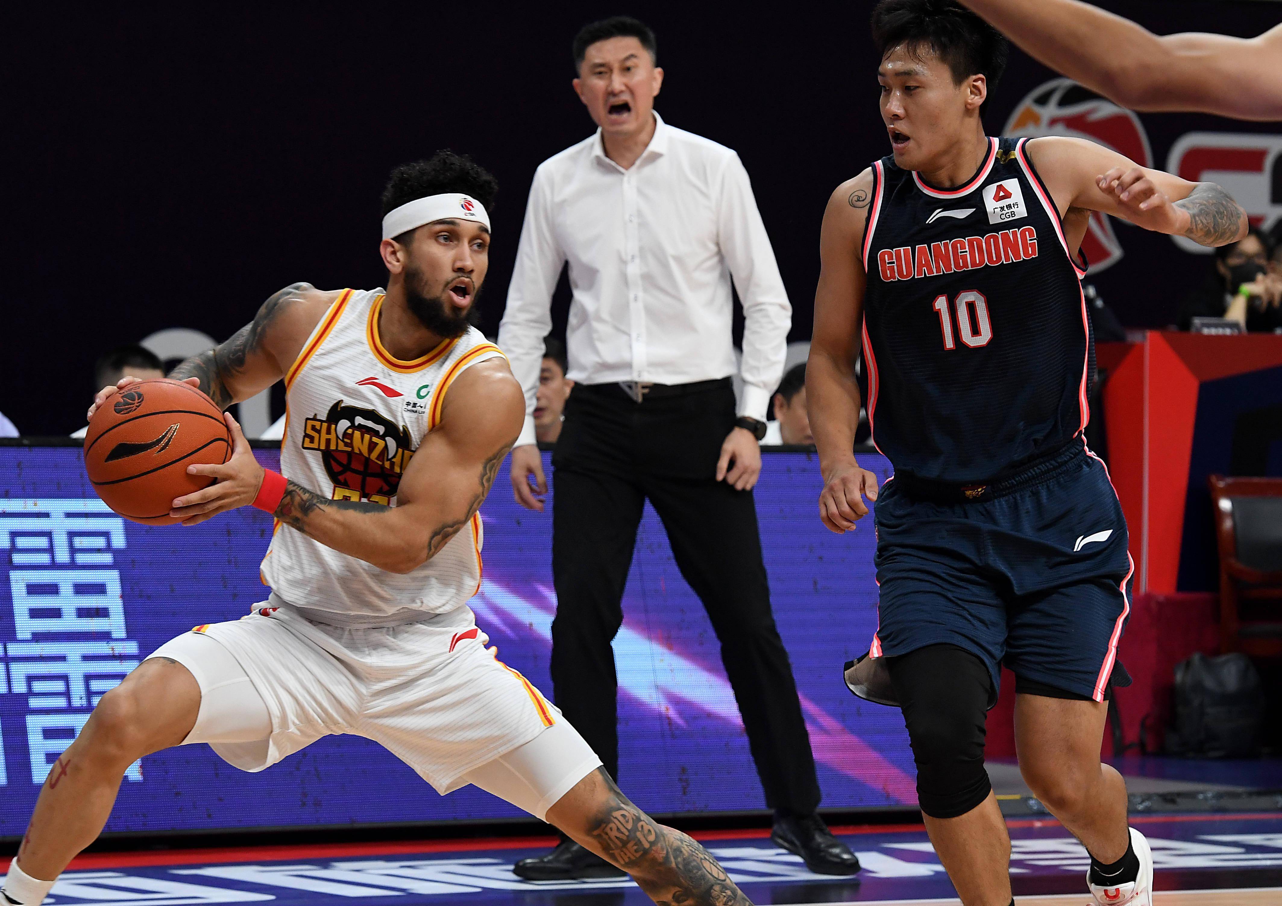 76人横扫篮网,布克统治全场的简单介绍 76人横扫篮网,布克统治全场的简单介绍