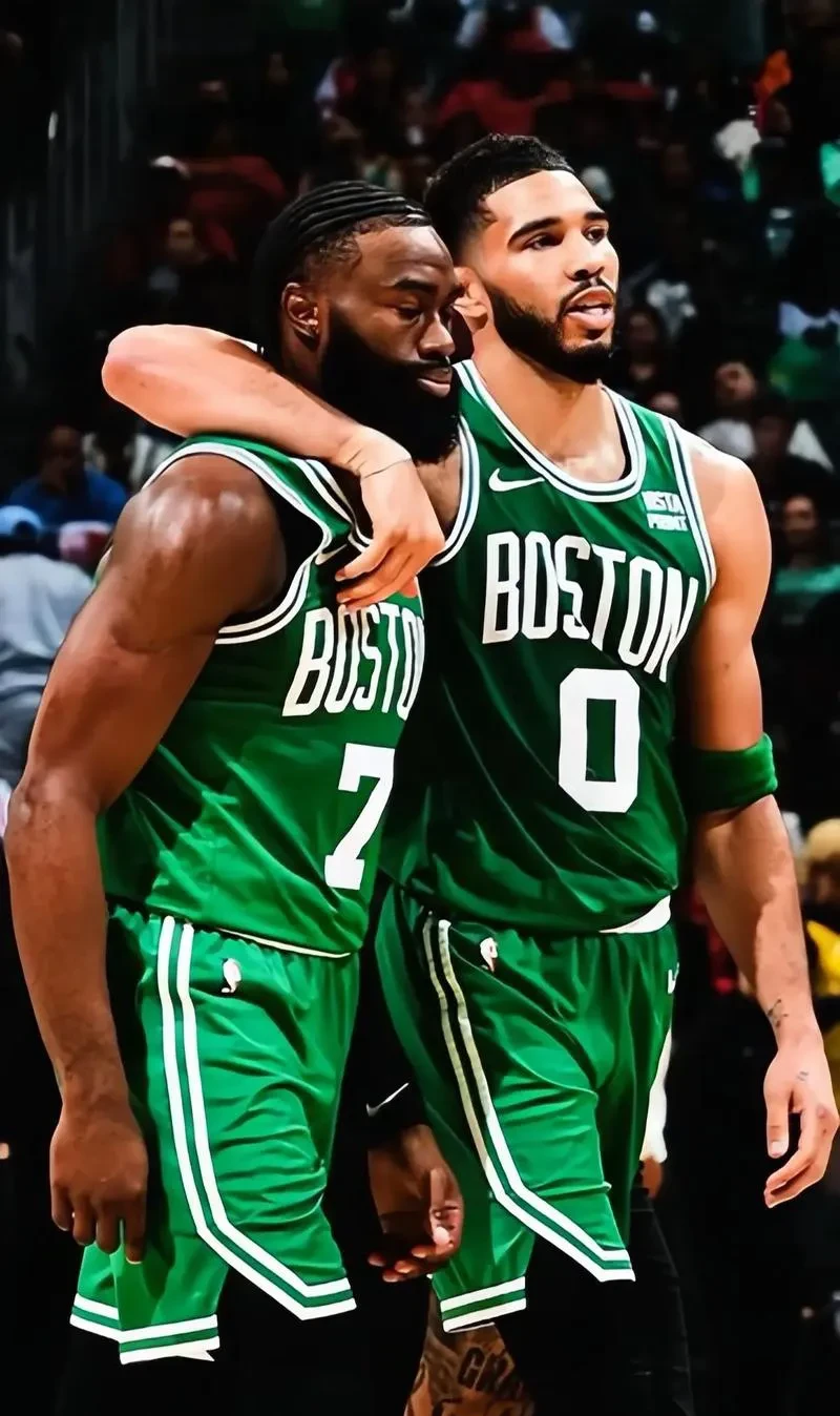 尼克斯鏖战凯尔特人，乔治统治全场的简单介绍